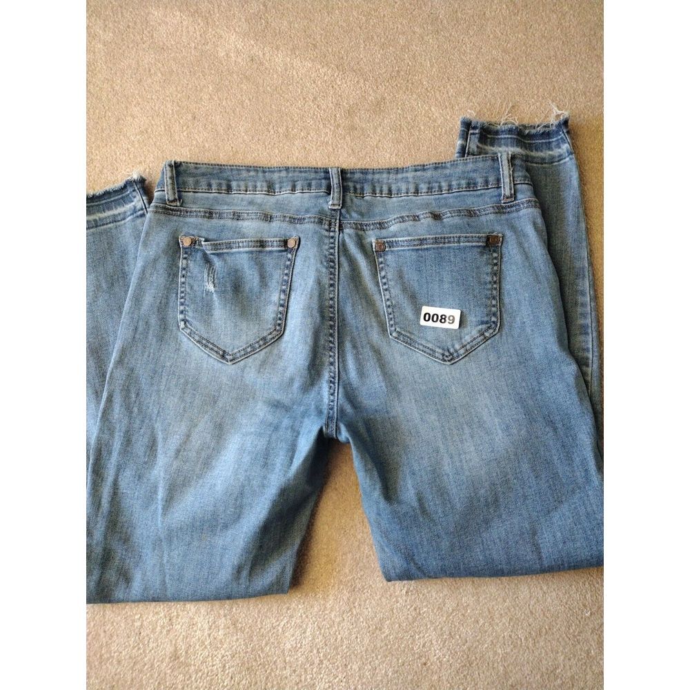 Blue Asphalt Jeans Women 13 Blue Distressed Skinny‎ Mid Rise Junior - Picture 6 of 6